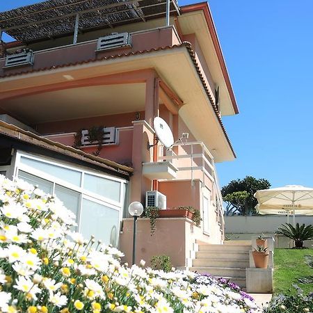 Le Ninfe Bed And Breakfast Anzio Exterior foto